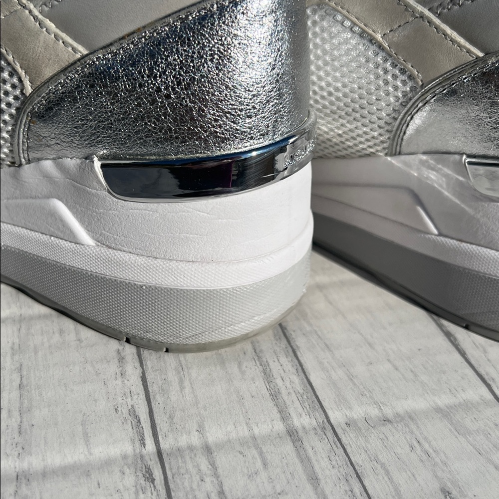 Michael Kors | Liv Trainer Sneakers - Picture 13 of 15
